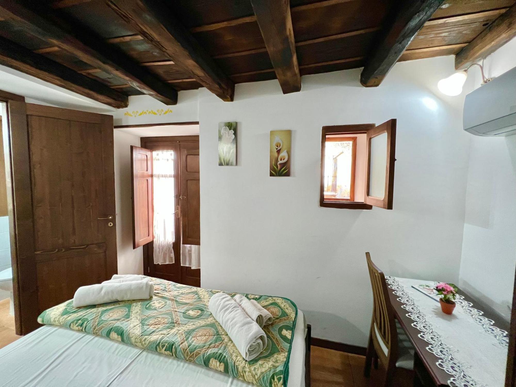 Studios Osterio Чефалу Экстерьер фото